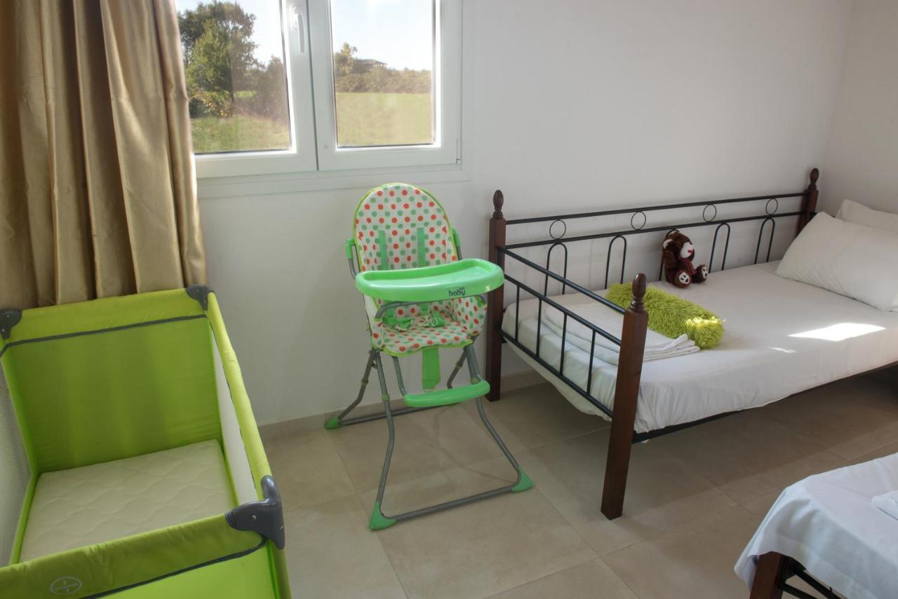 Iris Home 4 Paralia Katerinis Ngoại thất bức ảnh