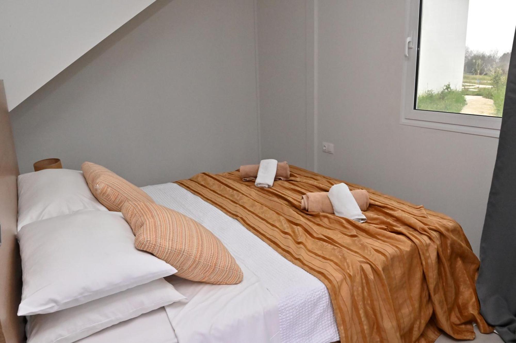 Iris Home 4 Paralia Katerinis Ngoại thất bức ảnh